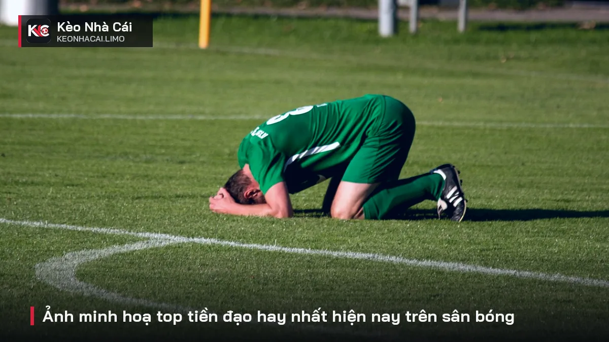 Ảnh minh hoạ top tiền đạo hay nhất hiện nay trên sân bóng